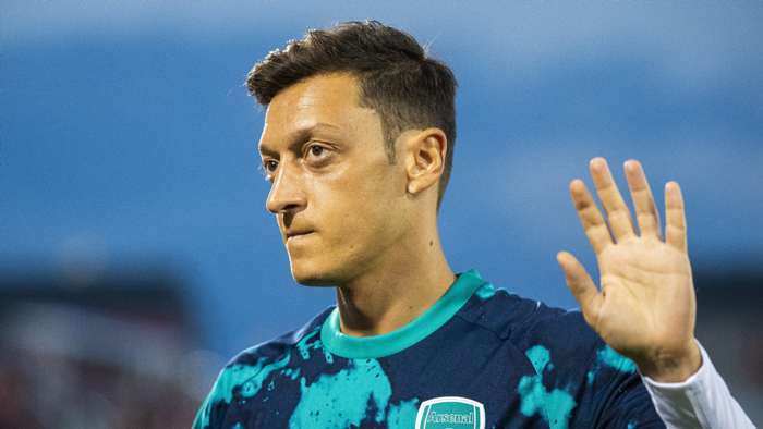 mesut-ozil-arsenal_1sdmw3erq6a9s17tvgxsk