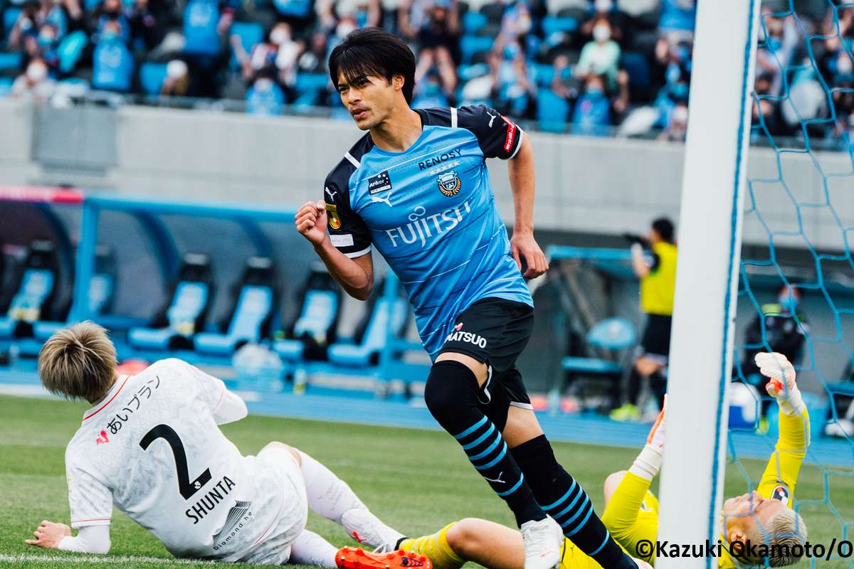 川崎フロンターレが22戦無敗でj1新記録達成 北海道コンサドーレ札幌との一戦制す Jリーグ Goal Com 川崎フロンターレが22戦無敗でj1新記録達成 北海道コンサドーレ札幌との一戦制す Jリーグ Goal Com