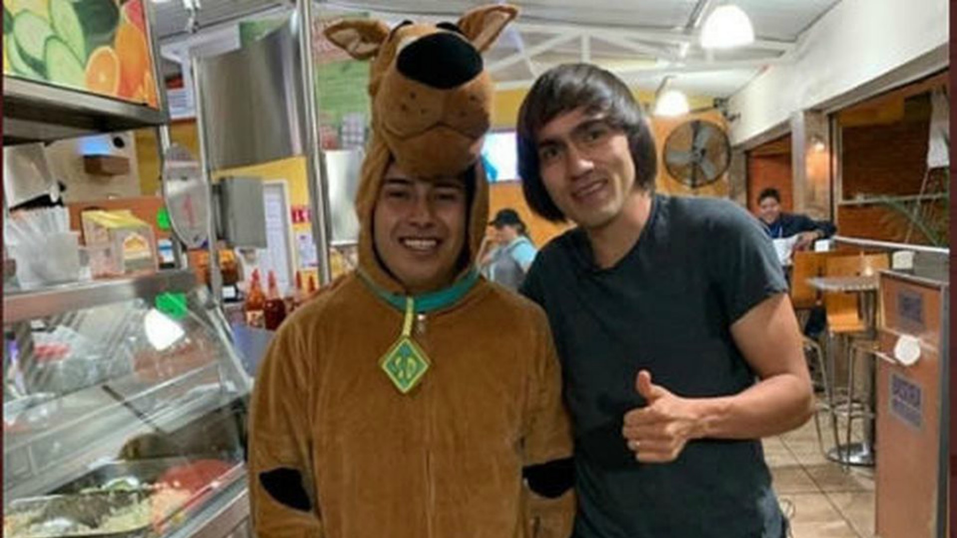 Quién es el aficionado del Morelia que se viste como Scooby Doo ...
