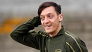 Mesut Ozil, Arsenal training