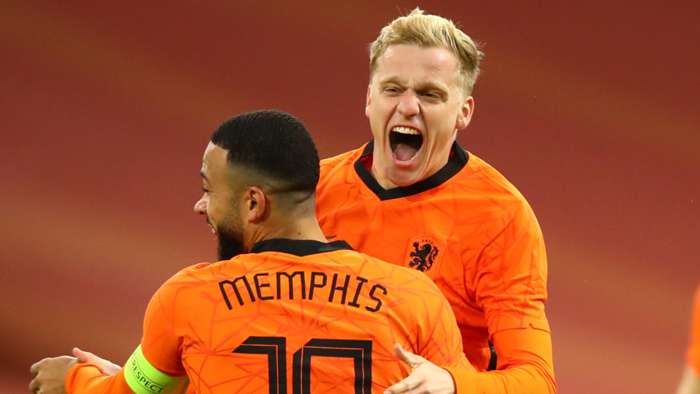 Memphis Depay, Donny van de Beek, Netherlands vs Spain 2020