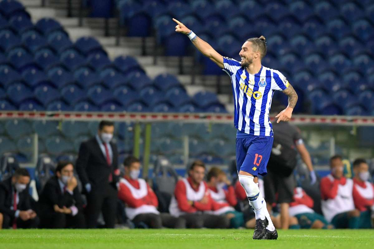 ポルト指揮官 アレックス テレス退団の可能性認める マン Uやpsgが興味 Goal Com