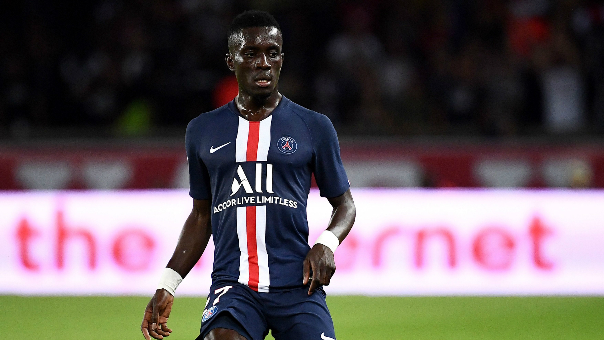 PSG s Lucky Charm Idrissa Gueye s Outstanding Record Sporting News 