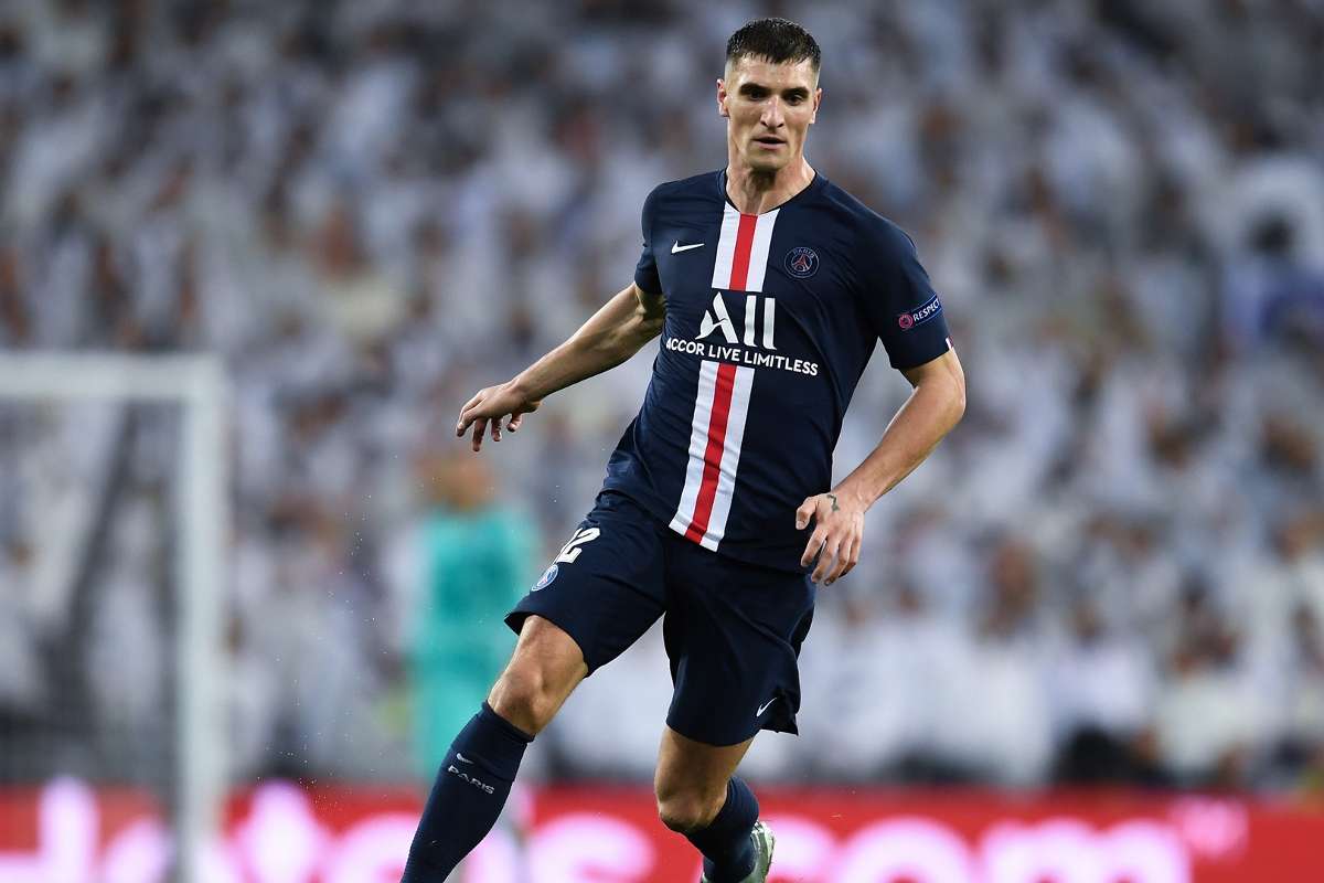 守備ラインの補強が急務のバイエルン パリsgとの契約が今夏満了のムニエに興味か Goal Com