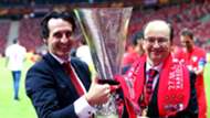 Unai Emery Sevilla Europa League trophy 2015