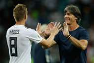 Toni Kroos & Joachim Low