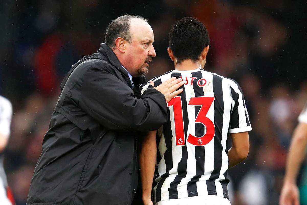 ベニテス 出場機会が減る武藤嘉紀の奮起に期待 指摘されてきた英語には 以前より良くなっている Goal Com