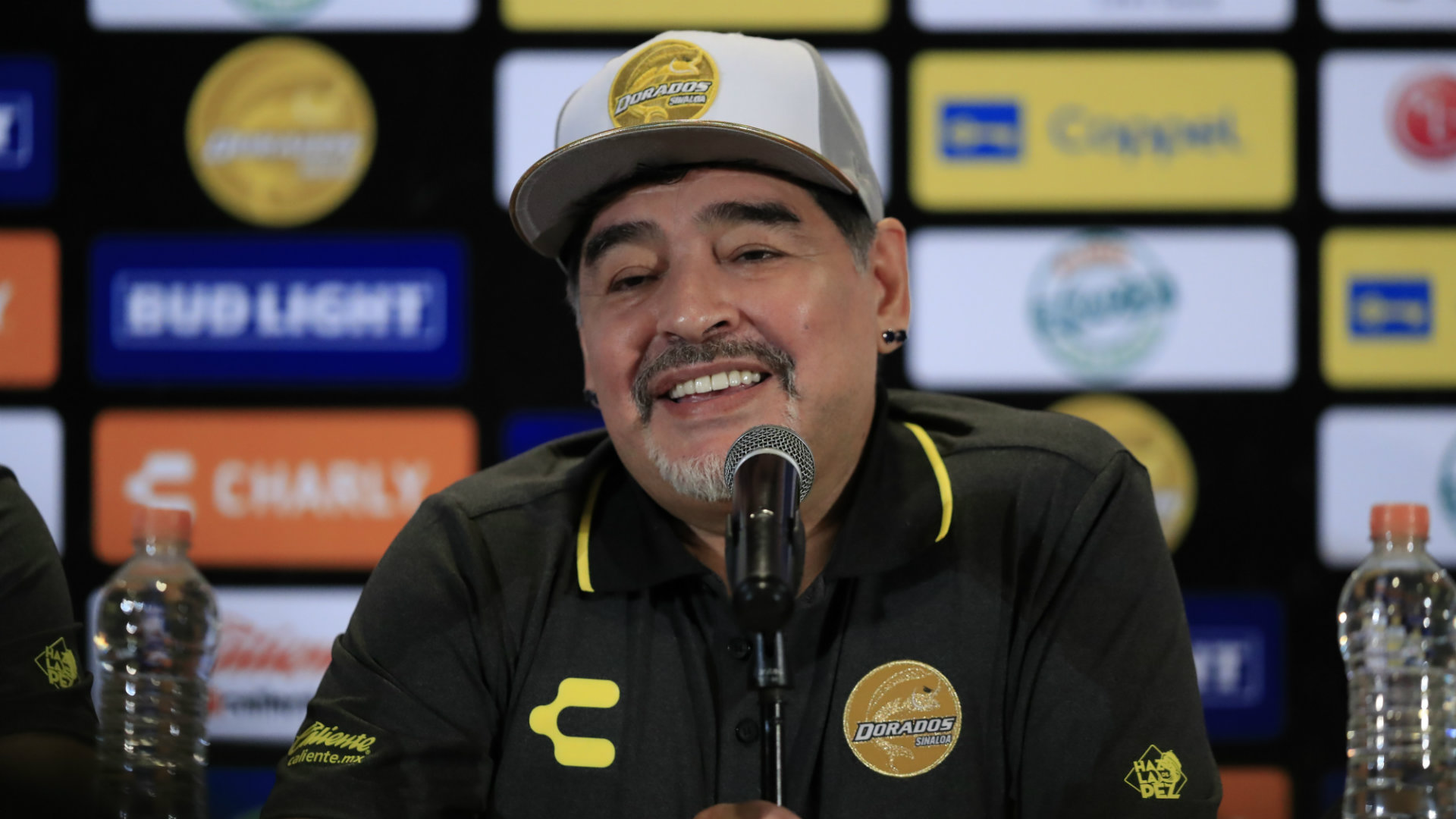 Maradona News I Was Wasting Away Argentina Legend Talks About Cocaine Addiction In Dorados Introduction Goal Com