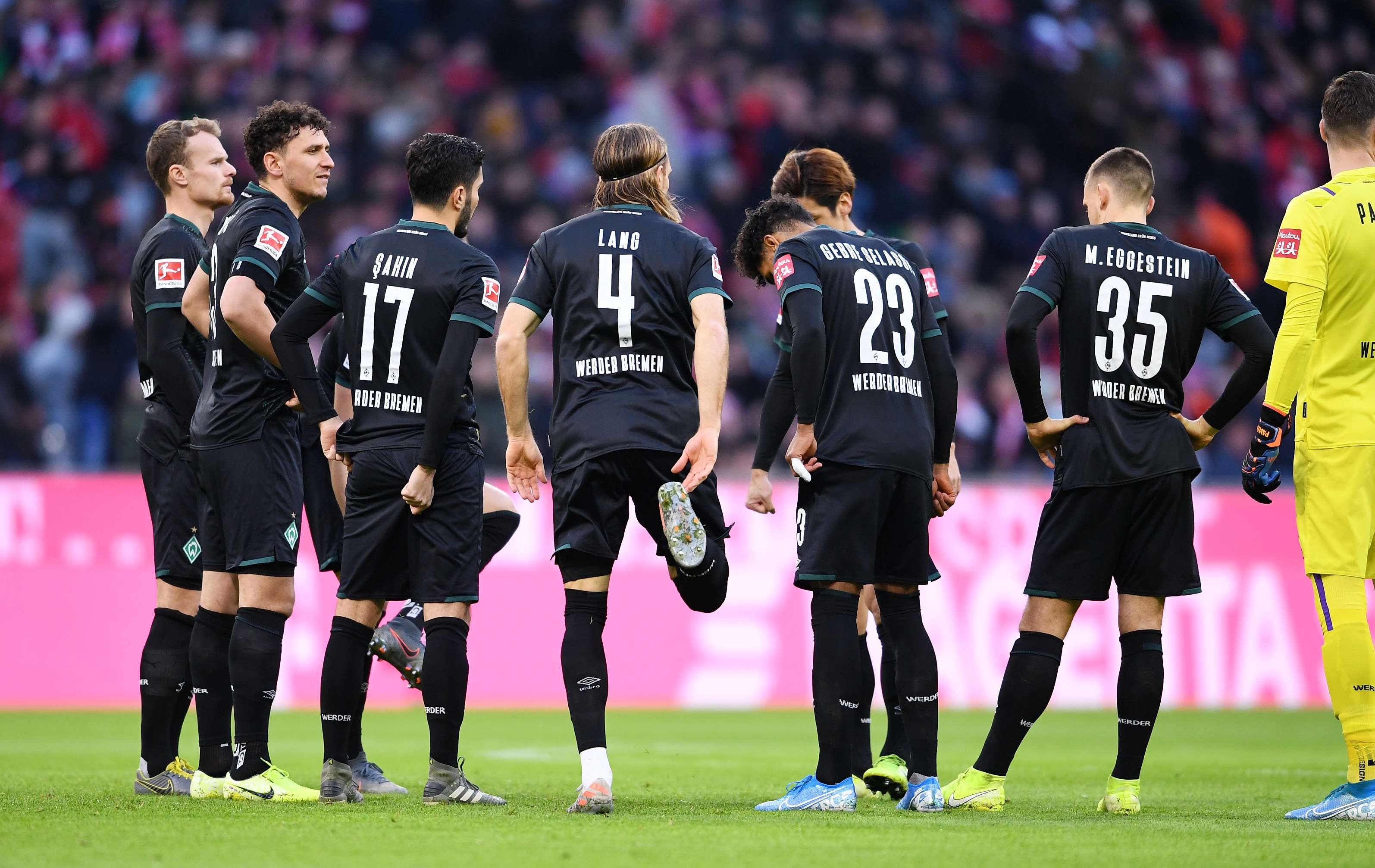 Wer Zeigt Ubertragt Werder Bremen Vs Bvb Borussia Dortmund