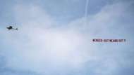 Wenger-Out-Banner Arsenal 13052017