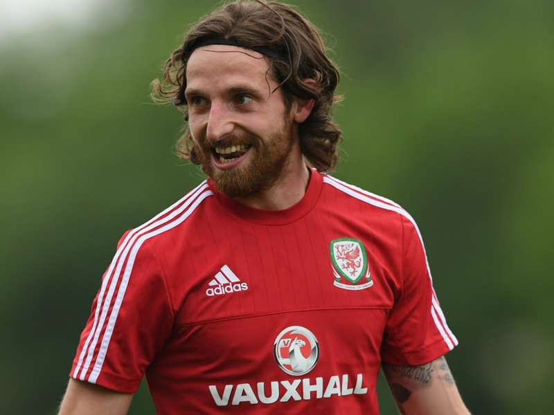 Stoke City Verpflichtet Joe Allen Vom Fc Liverpool Goal Com