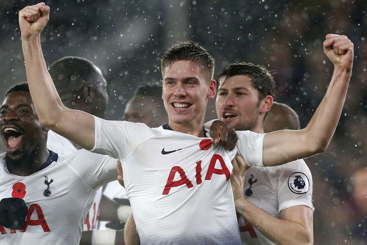 Who Is Juan Foyth Tottenham Defender The Future Of Argentina With Icardi Lautaro Goal Com