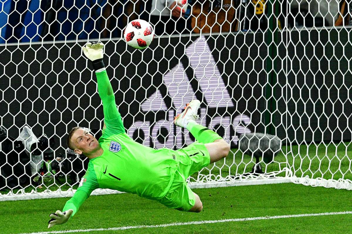 快進撃のイングランド カペッロ氏 新守護神を称賛 セーブのできるgk Goal Com 快進撃のイングランド カペッロ氏 新守護神を称賛 セーブのできるgk Goal Com
