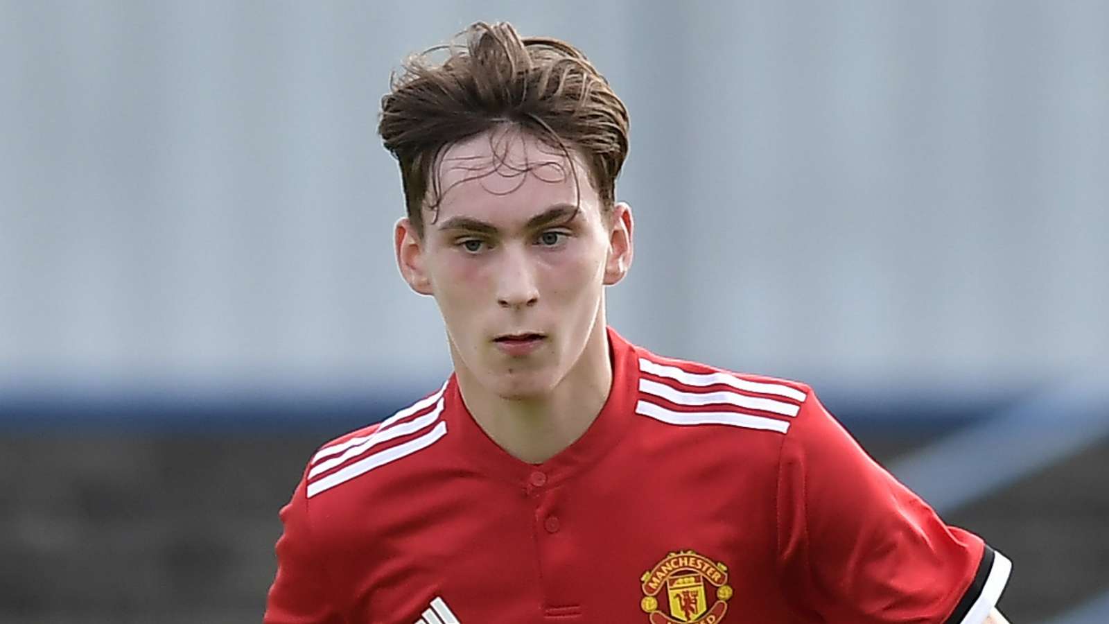 Man Utd news James Garner signs new contract