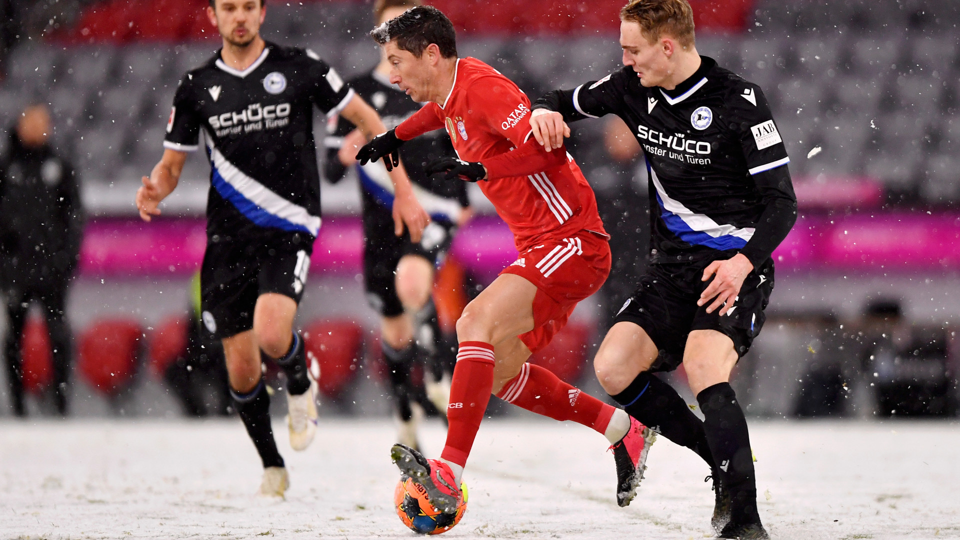 Spektakel In Der Allianz Arena Kein Sieger Fc Bayern Munchen Vs Arminia Bielefeld Im Ticker Zum Nachlesen Goal Com