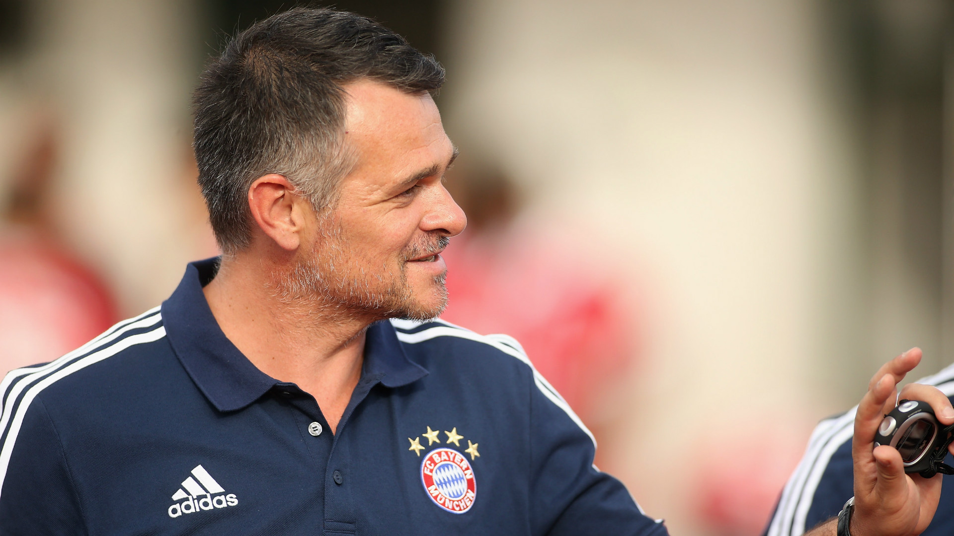 Sané, Sagnol n'est pas fan — Bayern Sané, Sagnol n'est pas fan — Bayern
