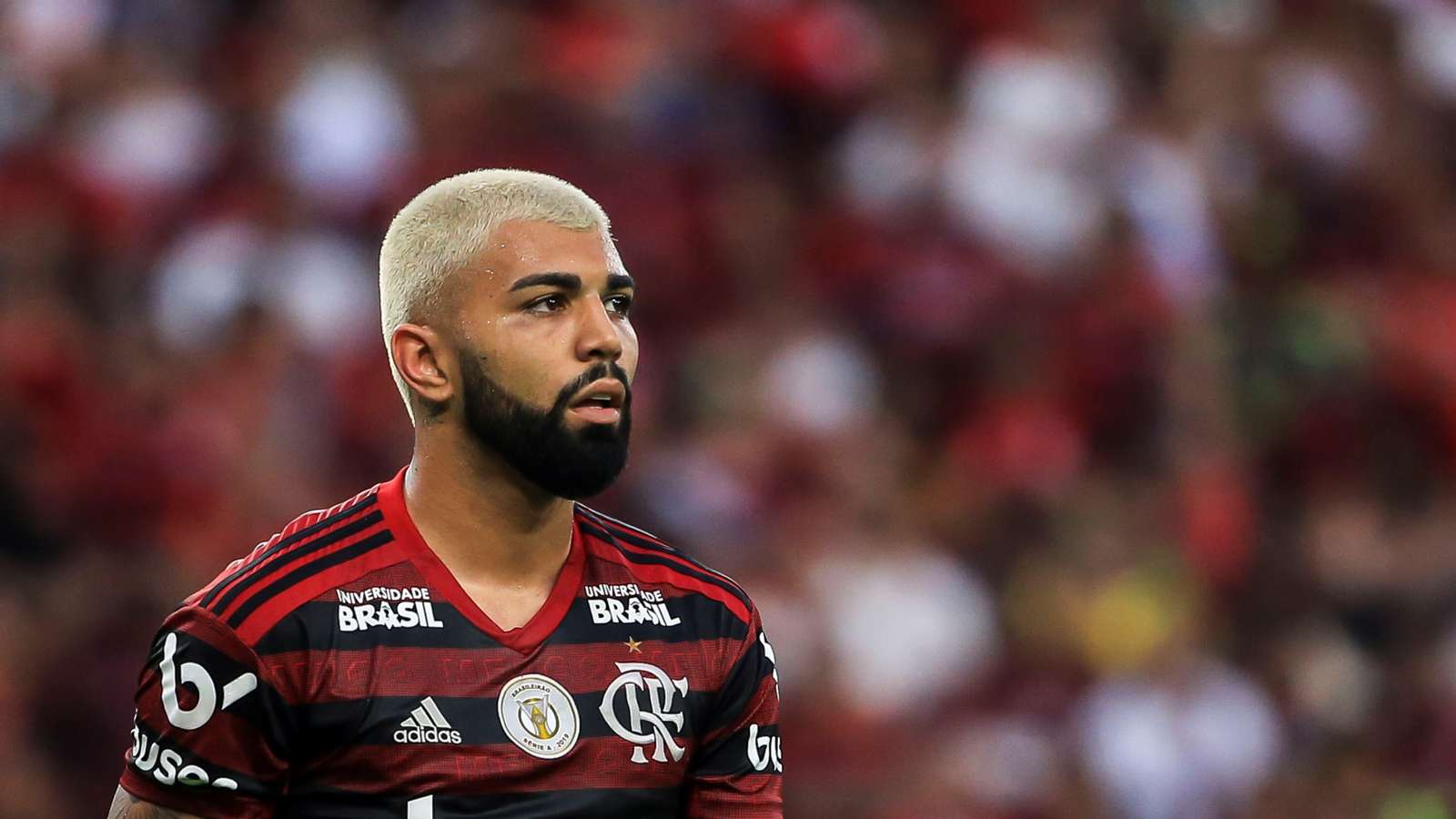 Time da Premier League estaria disposto a contratar Gabigol por R135 milhões