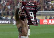 Gabigol comemora gol na virada do Flamengo sobre o River Plate