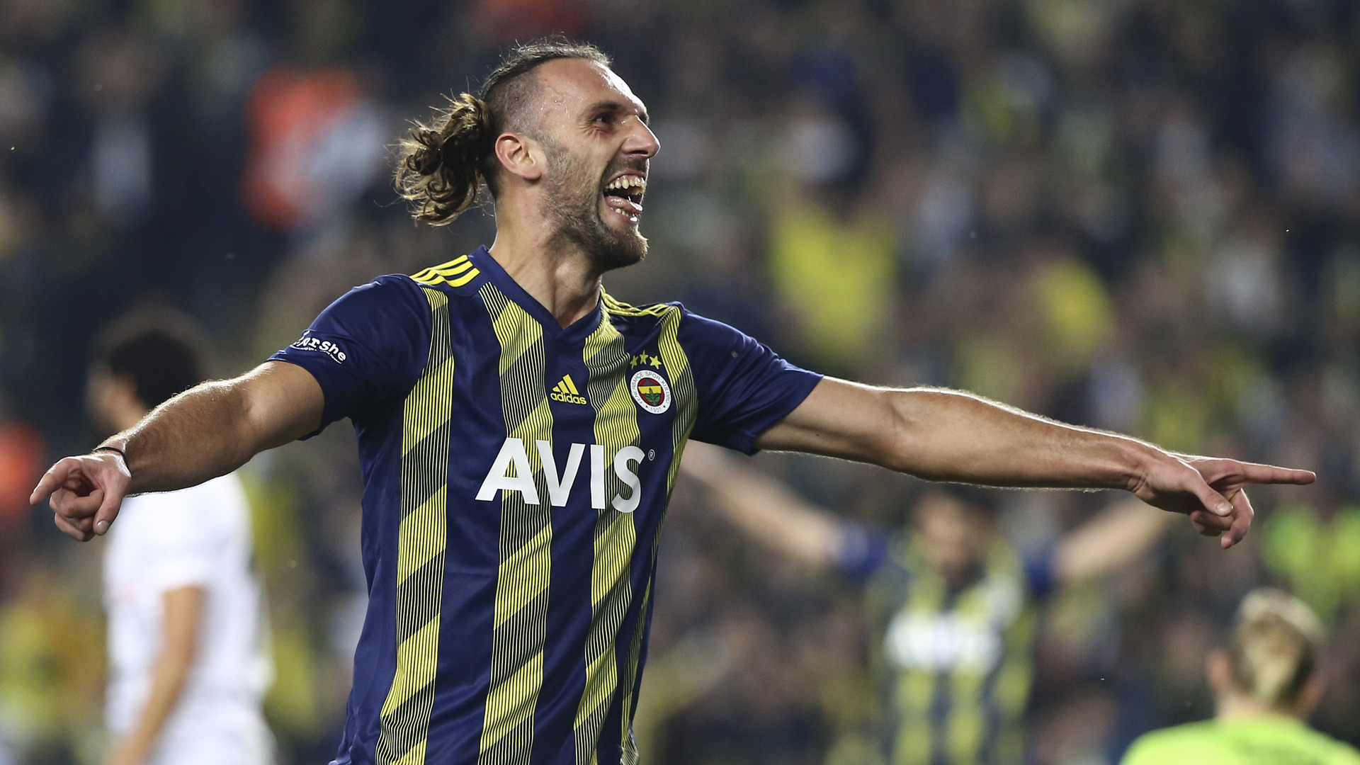 Kosovo-Duo im Visier: Lazio Rom angeblich an Vedat Muriqi und ...