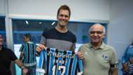 Tom Brady na Arena do Grêmio com presidente Romildo Bolzan 2018