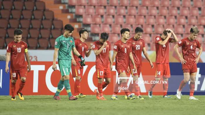 Top 5 điểm nhấn đáng quên của bóng đá Việt Nam 2020 | Goal.com