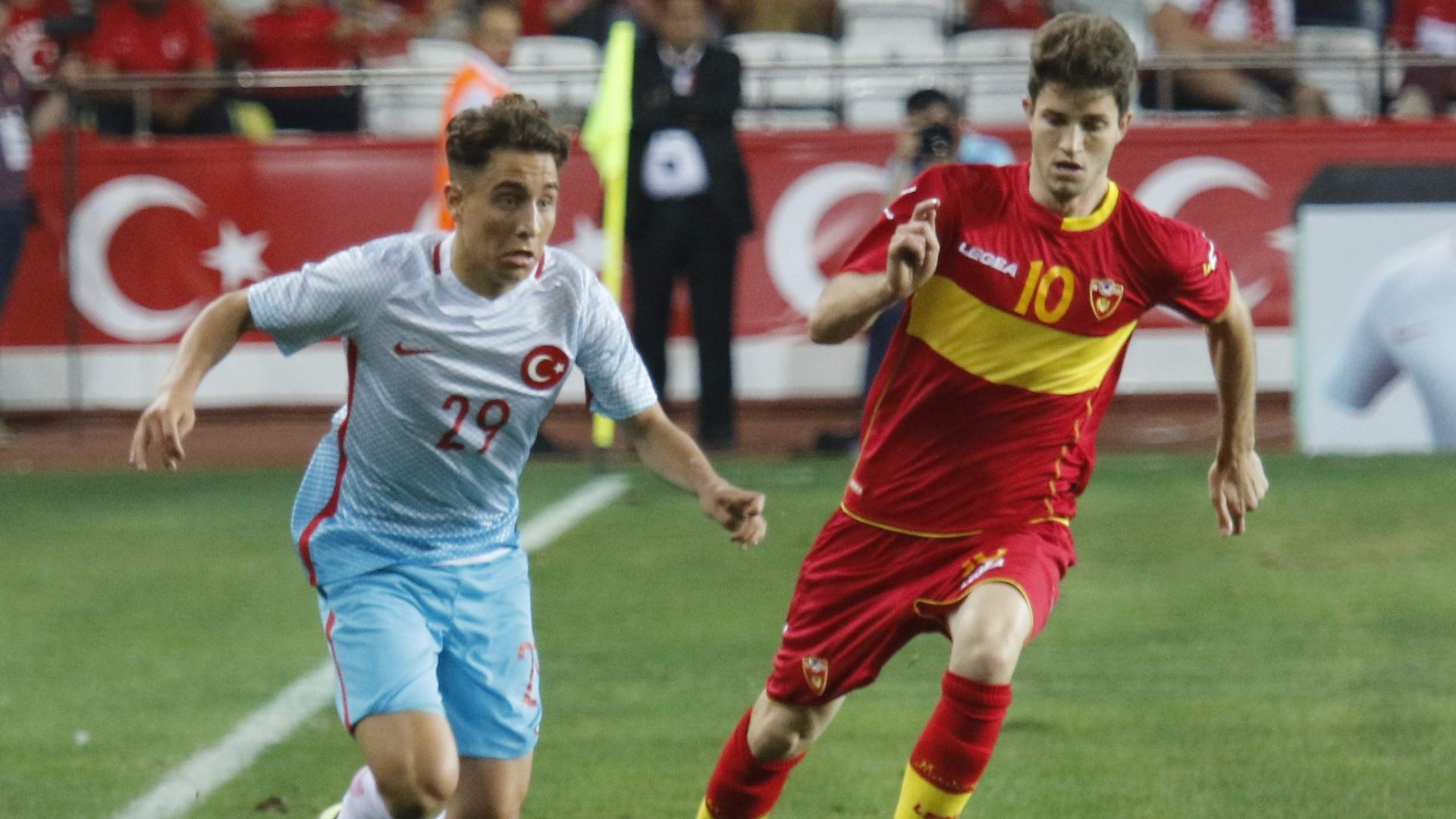 A New Turkish Delight Dortmund Wonderkid Emre Mor Could Break Out At Euro 16 Goal Com