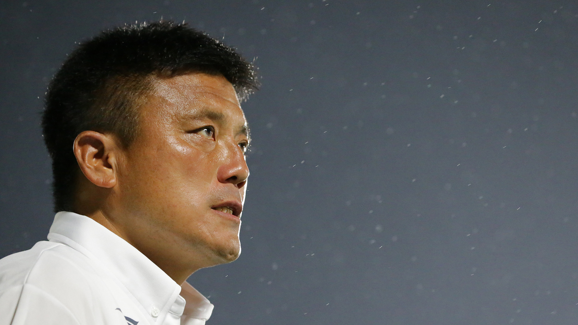 パワハラ報道から試合日まで 湘南の一週間 指揮官 選手 フロント サポーターは何を思うか Goal Com