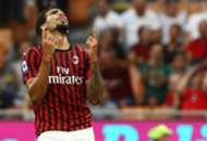 Paqueta Milan Triste