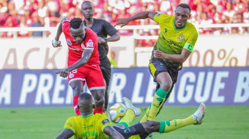 Simba SC captain Mohamed Hussein vs Bakari Mwamnyeto of Yanga SC.
