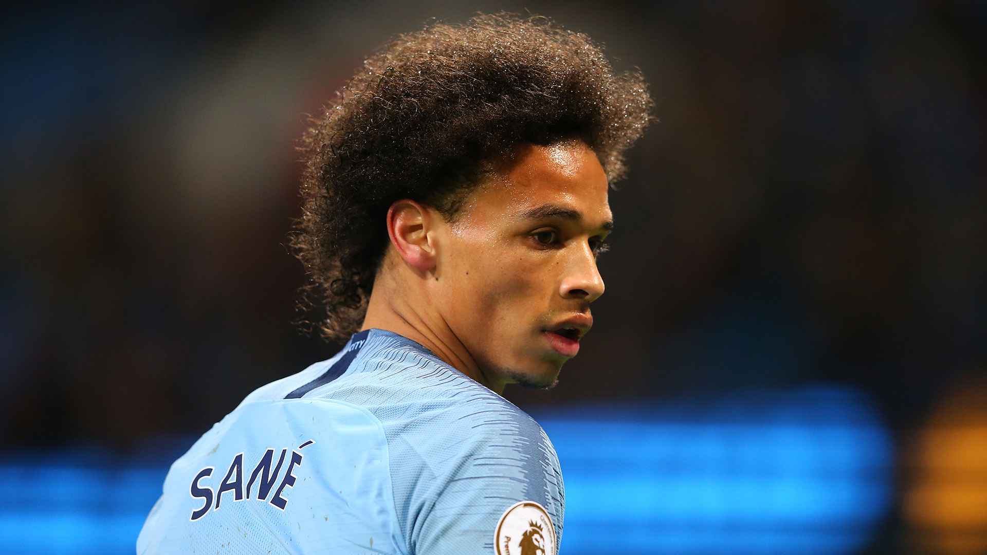 U19 Trainer Norbert Elgert Vom Fc Schalke 04 Leroy Sane Gehort Die Dfb Zukunft Goal Com