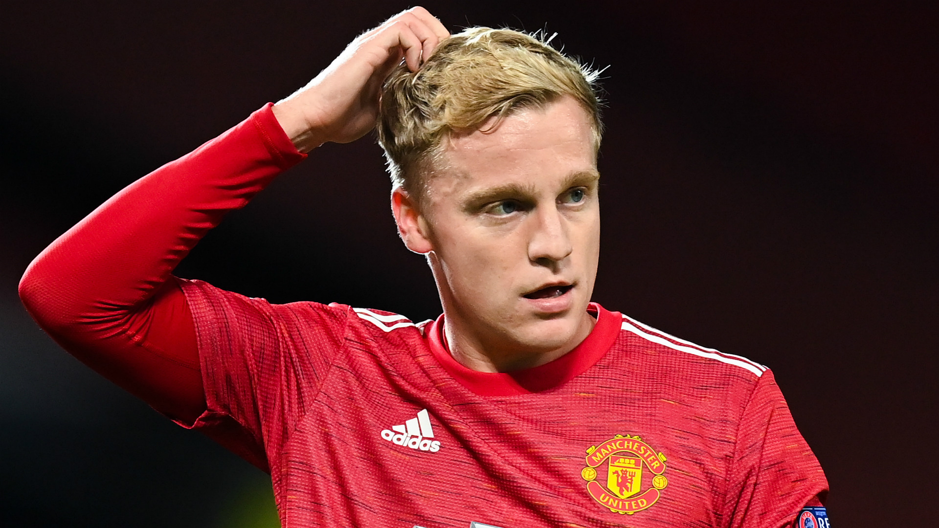 Van de Beek accused by Van Basten of making Man Utd move with 'big boy' attitude | Goal.com