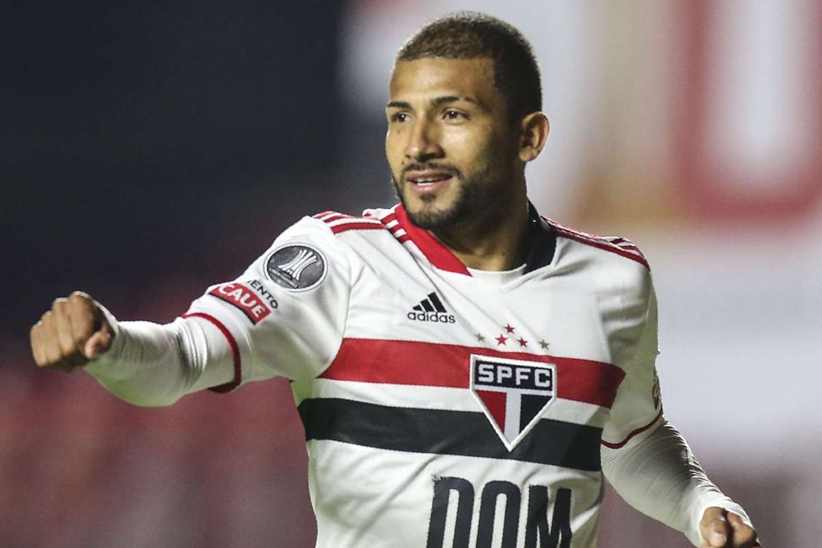 São Paulo e Rojas acertam renovação até dezembro | Goal.com