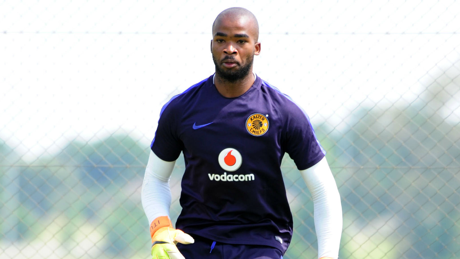 kaizer chiefs goalkeeper jersey