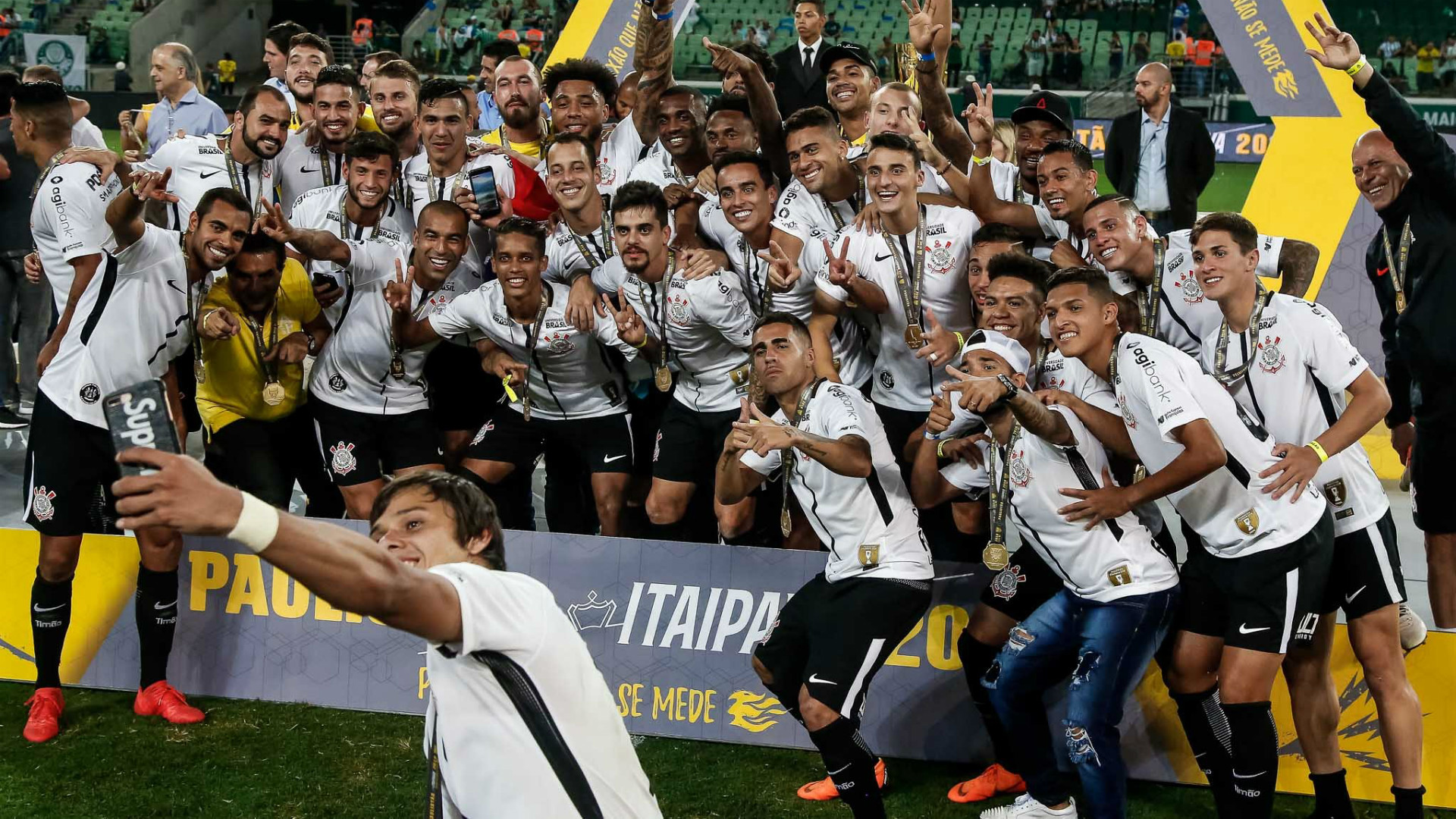 Jadson Ganhar Na Casa Do Palmeiras Levantar Uma Taca Aqui Isso Nao Tem Preco Goal Com
