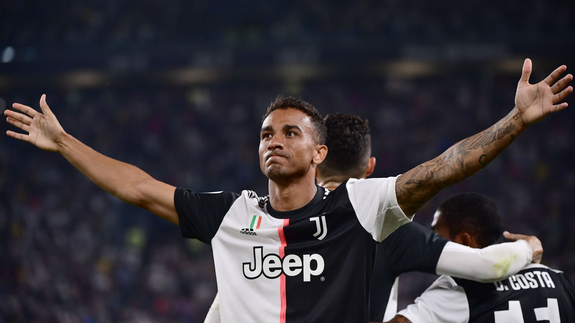 Juventus, buone notizie: è pronto Danilo e Douglas Costa si allena Juventus, buone notizie: è pronto Danilo e Douglas Costa si allena