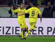 Nuri Sahin Mario Gotze Borussia Dortmund