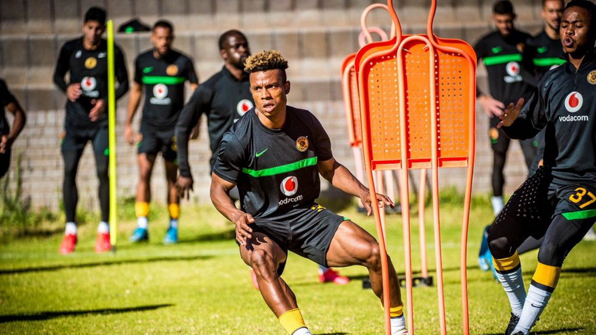 Nazare Kaizer Chiefs Confirm Sao Tome E Principe Defender S Trial At Naturena Goal Com