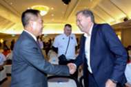 พล.ต.อ.สมยศ พุ่มพันธุ์ม่วง, Milovan Rajevac