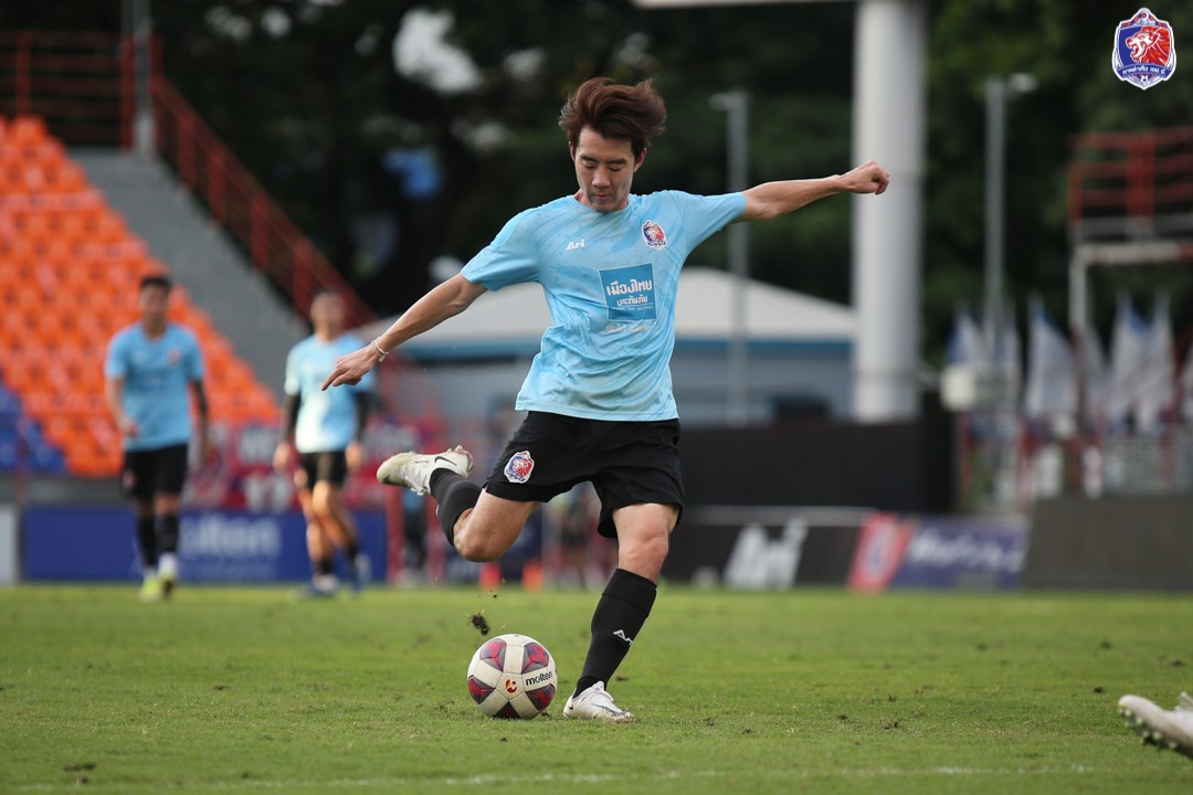 ธาวิน มหจินดาวงษ์