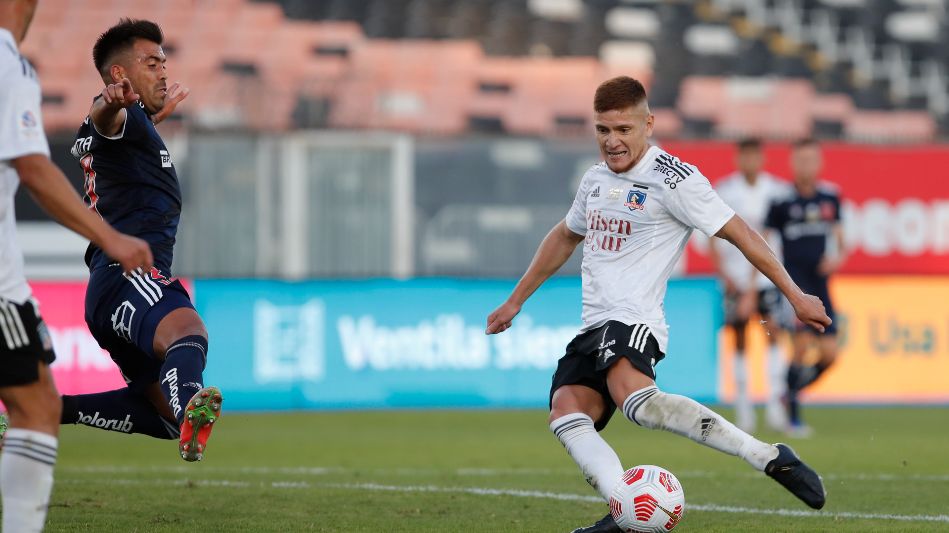 El 1x1 de Colo Colo: Contundente en todas las líneas con destacadísimas figuras individuales Universidad de Chile vs. Colo Colo en vivo: partido online, resultado, goles, videos y formaciones | Goal.com