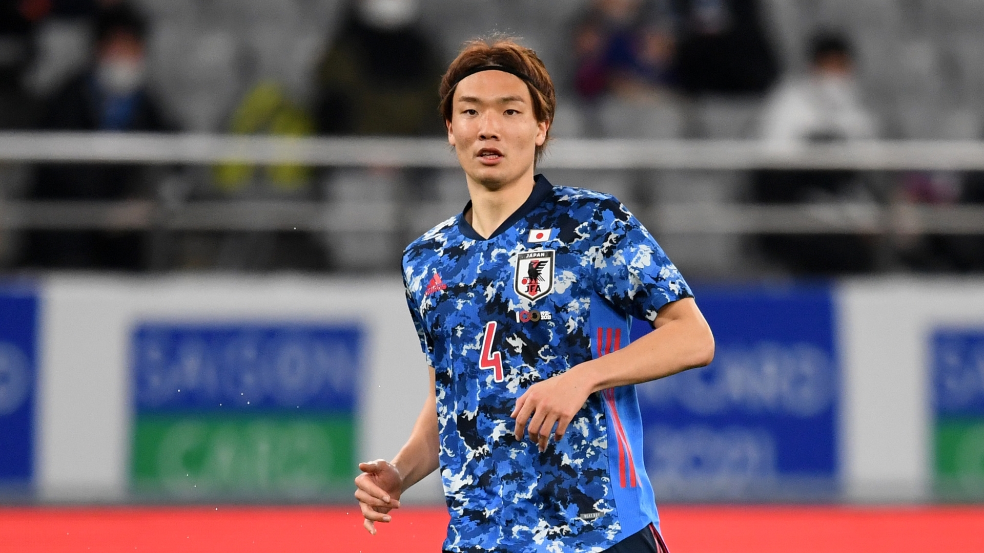 板倉滉 ブンデス2部挑戦が決定的に シャルケsdが明言 ドイツ行きの便に乗っている Goal Com 板倉滉 ブンデス2部挑戦が決定的に シャルケsdが明言 ドイツ行きの便に乗っている Goal Com