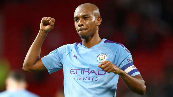Fernandinho Manchester City