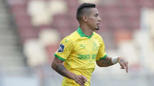 It Would Be Great Challenge If I Could Someday Wear This Shirt Mamelodi Sundowns Sirino Flirts With Al Ahly Worldnewsera