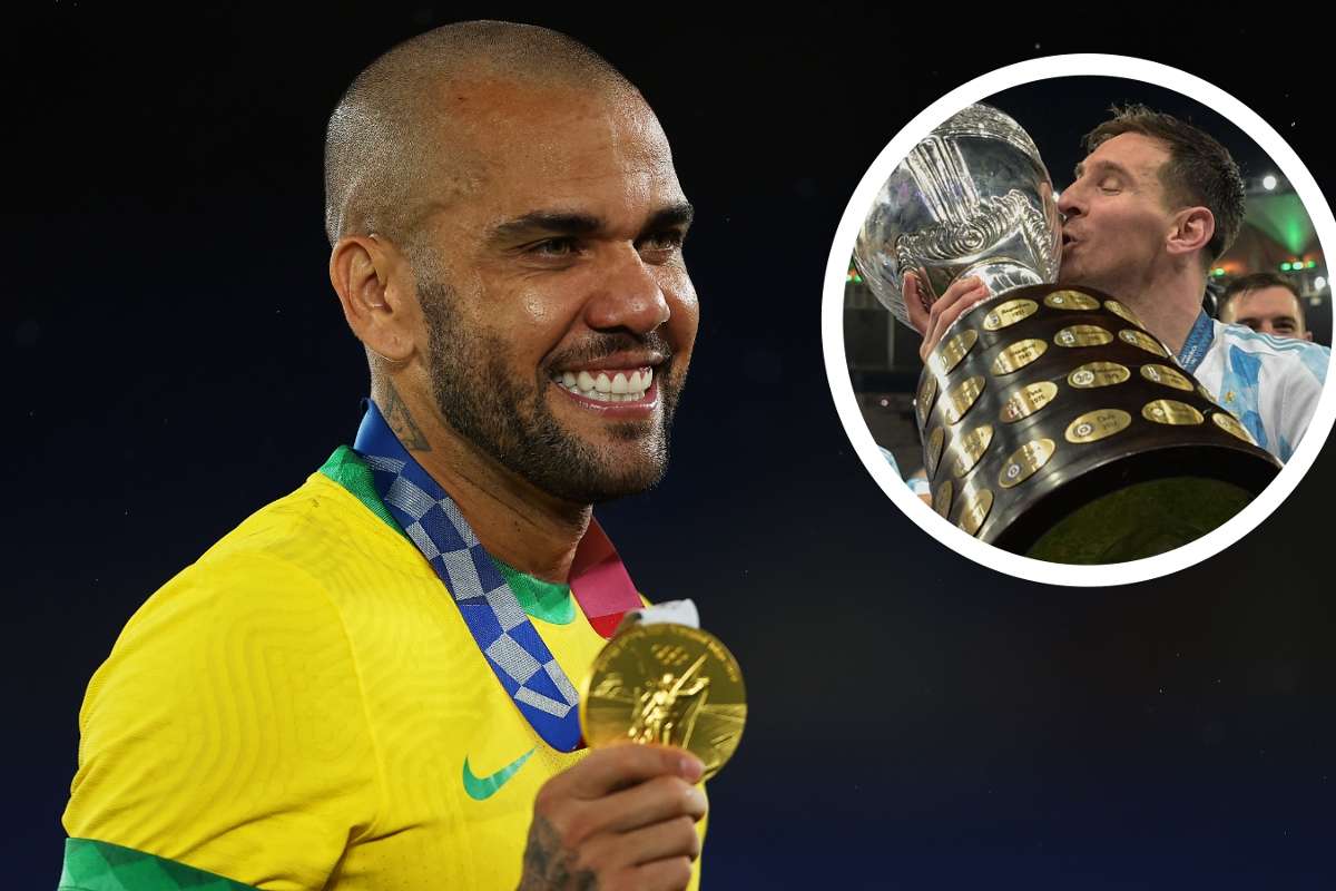 Dani alves trophies count