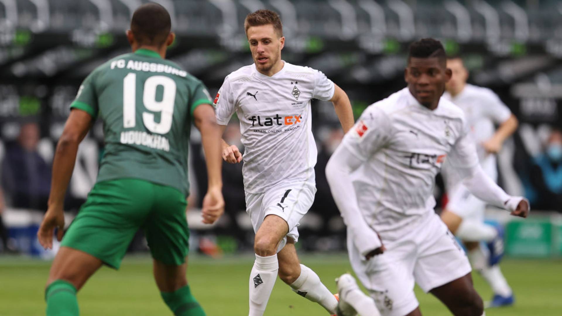 Wer zeigt / überträgt FC Augsburg vs. Borussia Mönchengladbach heute live  im TV und LIVE-STREAM? Die Bundesliga-Übertragung am Freitag | Goal.com