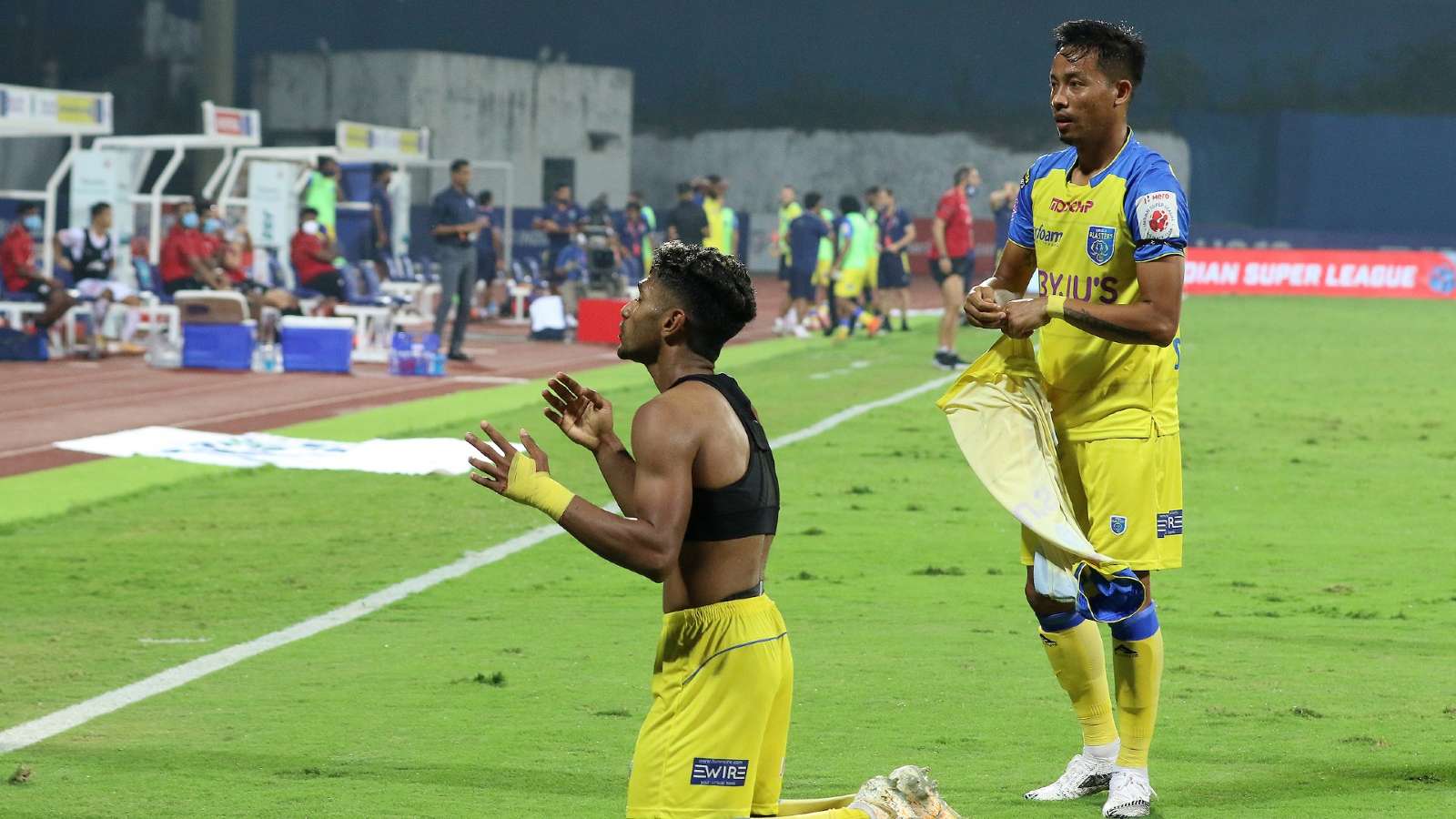 Rahul KP shows Gurpreet the same nightmare again as Kerala Blasters