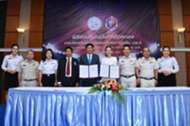 นวลพรรรณ ล่ำซำ