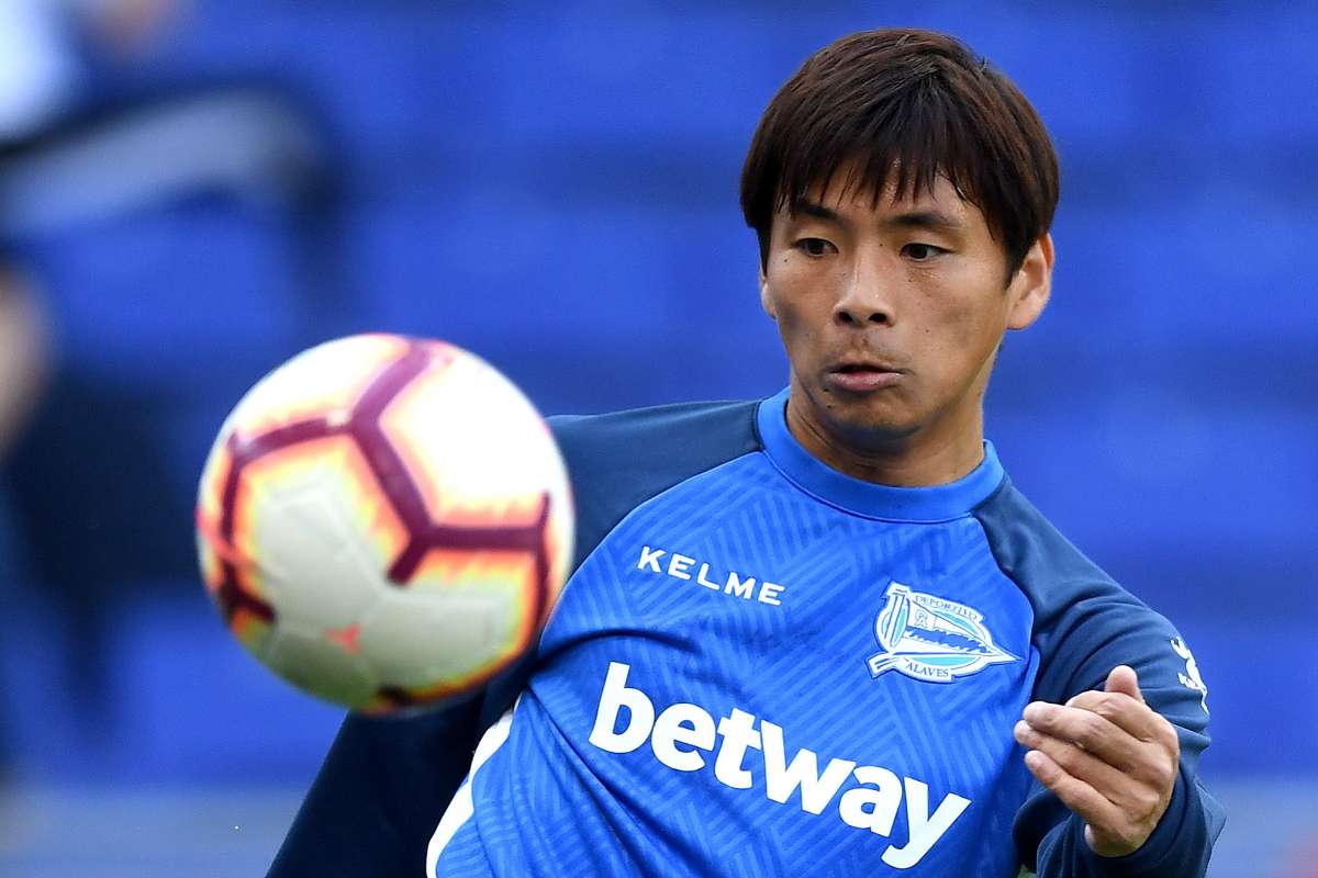 アラベス乾貴士 バルセロナとの大一番は欠場か 指揮官 19日以降練習していない Goal Com アラベス乾貴士 バルセロナとの大一番は欠場か 指揮官 19日以降練習していない Goal Com