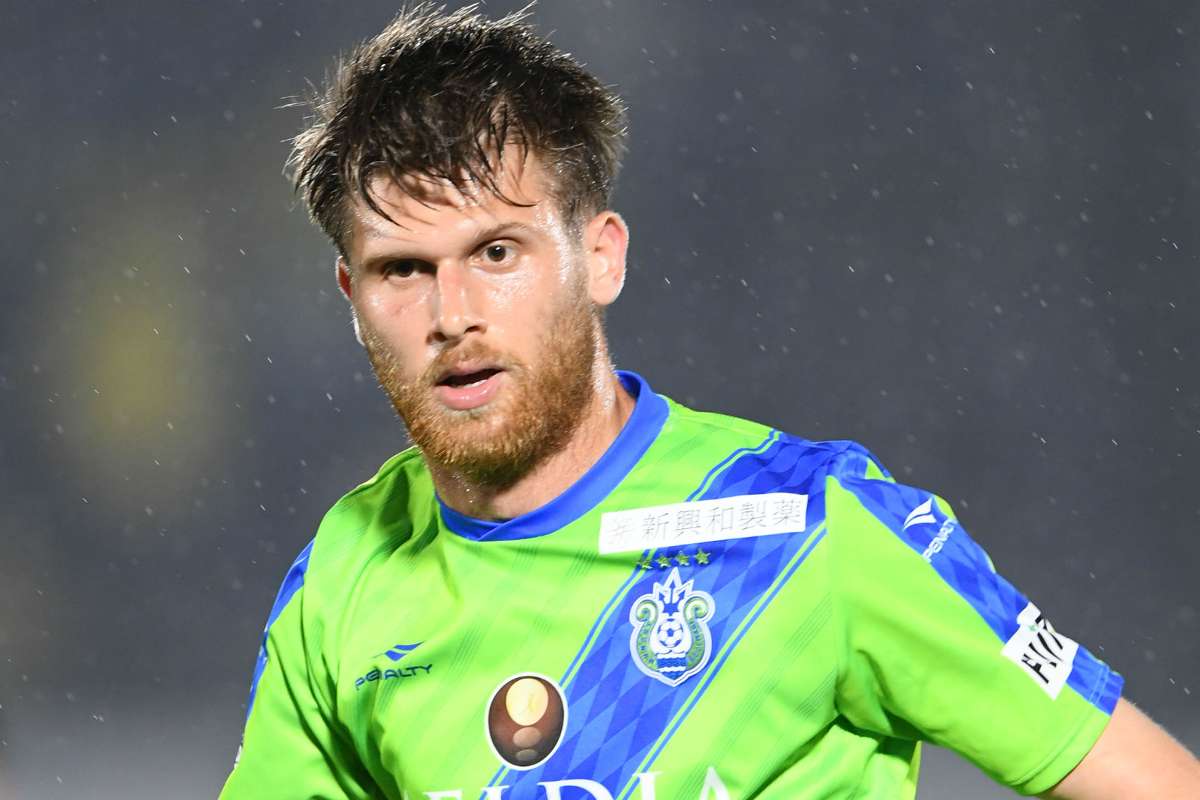 湘南 Fwステバノヴィッチとの契約解除を発表 自分の力を発揮できず残念 Goal Com