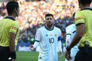 Messi é expulso contra o Chile